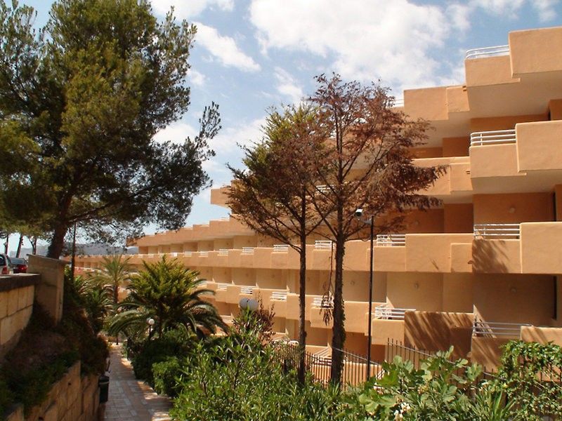 Fergus Style Cala Blanca Suites Santa Ponsa Exterior photo